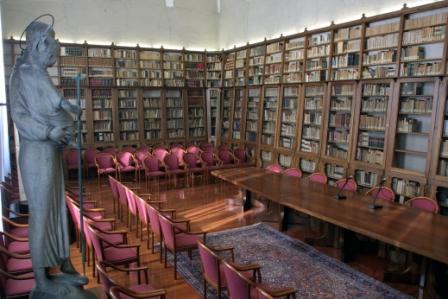 Panoramica della Biblioteca Negri da Oleggio